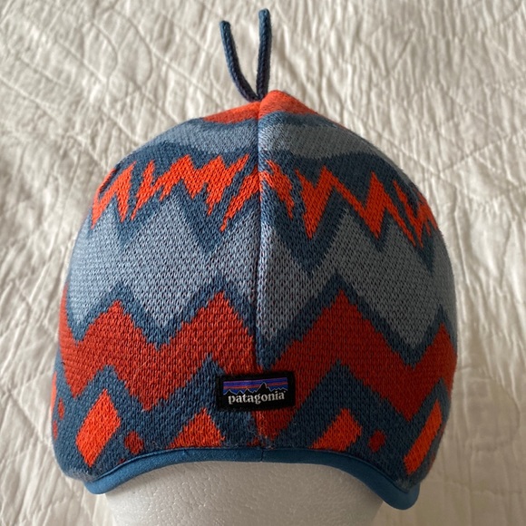 Baby Patagonia Reversible Beanie - Picture 4 of 15